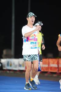 BIB: 41888
                            <button type="button" onclick="openModal(19763023)" class="btn btn-primary btn-sm float-right btn-popup" data-toggle="modal" data-target=".modal-high-quality">
                        <i class="fas fa-shopping-cart"></i> Add to Cart
                    </button>
                                            <button type="button" onclick="isThisMe(19763023, true)" class="btn btn-success btn-sm float-right btn-popup btn-isme hidden" data-toggle="tooltip" data-placement="bottom" title="นี่คือรูปของคุณใช่ไหม คลิกที่นี่เพื่อเอาเข้าอัลบั้ม">
                        <i class="fas fa-plus"></i> Add to album
                    </button>
                    <button type="button" onclick="isThisMe(19763023, false)" class="btn btn-warning btn-sm float-right btn-popup btn-isnotme hidden">
                        <i class="fas fa-ban"></i> Remove from album
                    </button>